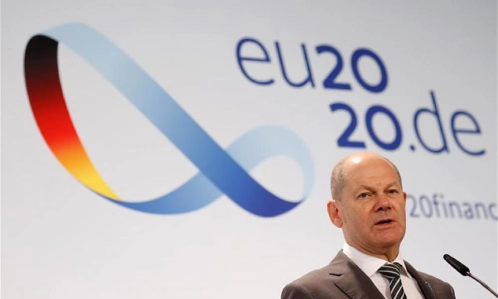 Φιλεύσπλαχνος ο Σολτς: Να πάρουμε περισσότερους μετανάστες από τη Μόρια